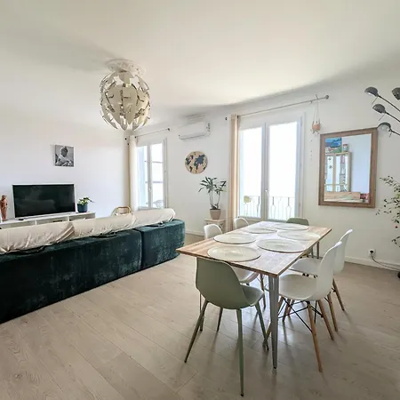 Apartamento Familial - Vue *