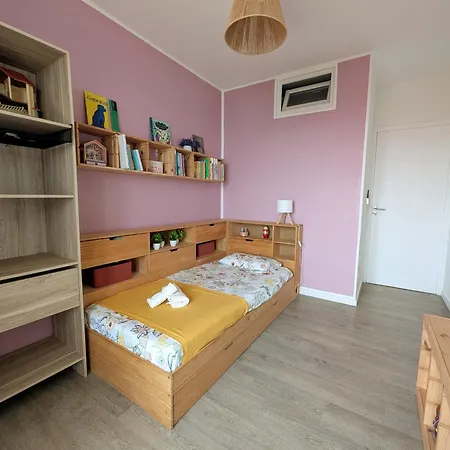 Familial - Vue Apartman