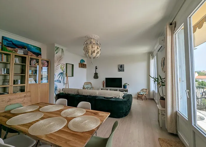 Familial - Vue Apartman